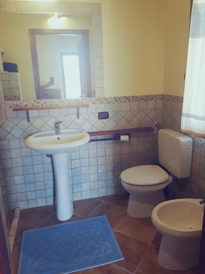 Agriturismo Gennemara B&B Perdaxius Екстер'єр фото