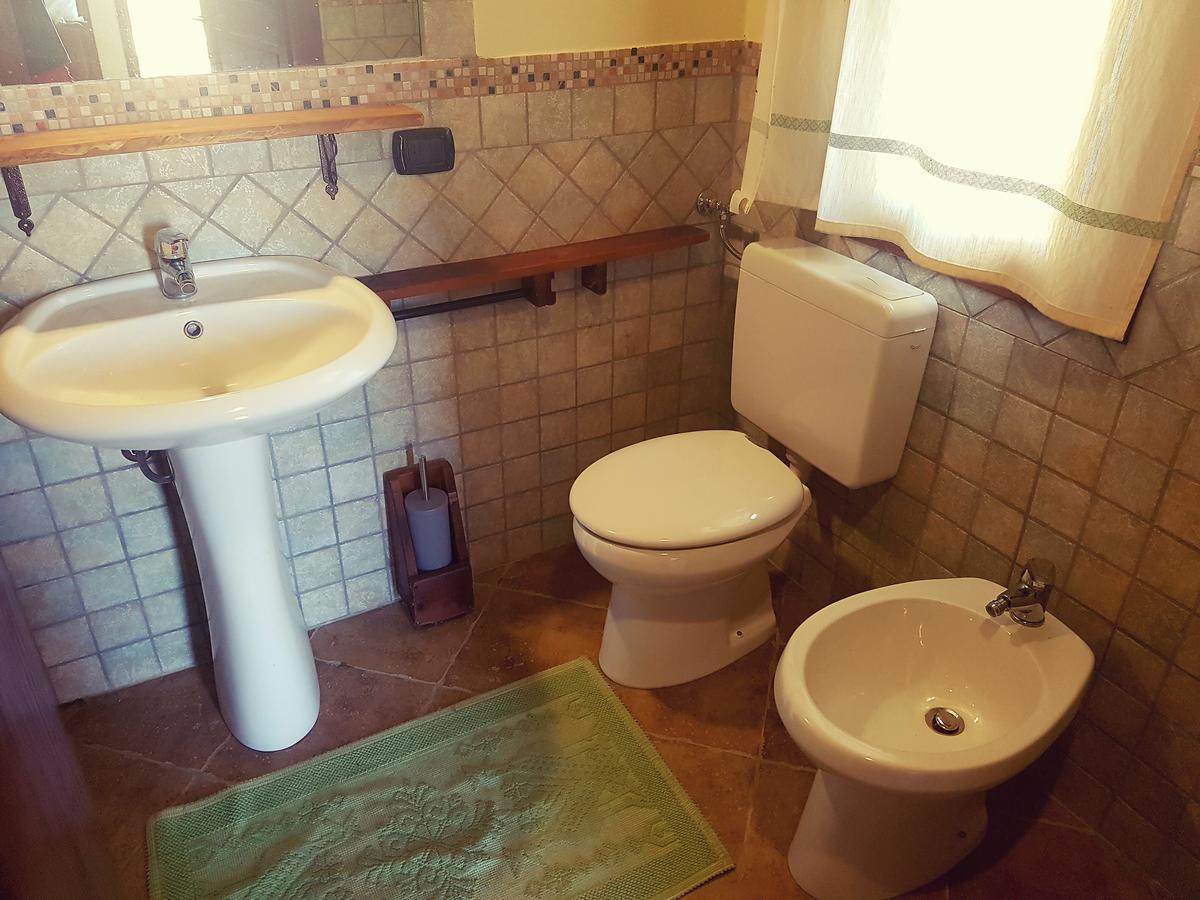Agriturismo Gennemara B&B Perdaxius Екстер'єр фото