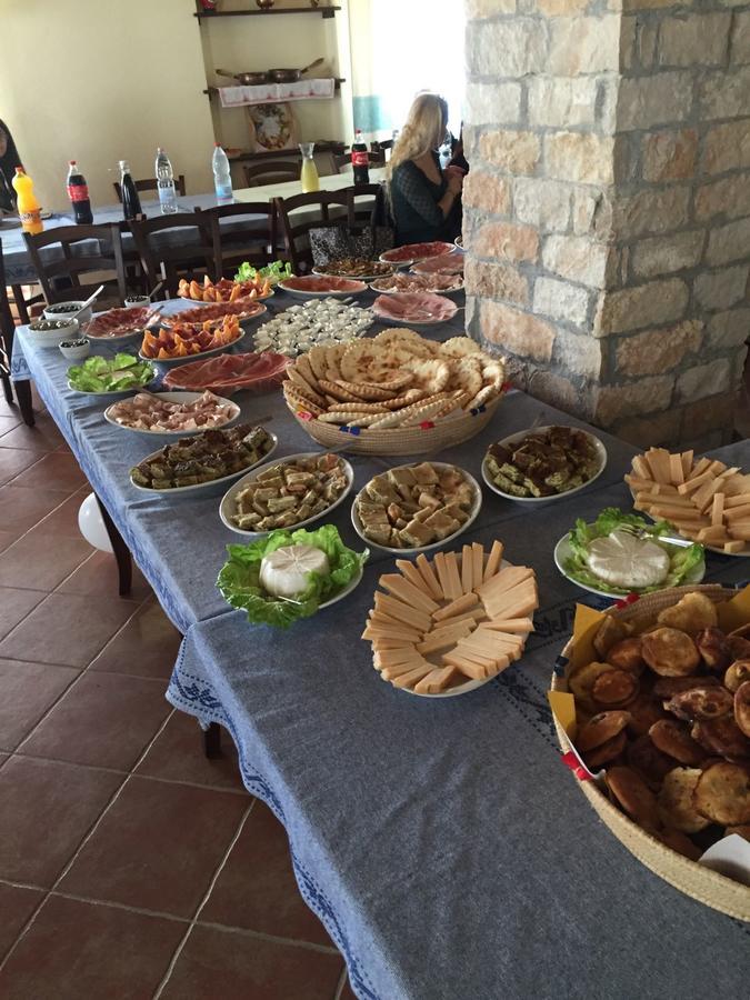 Agriturismo Gennemara B&B Perdaxius Екстер'єр фото